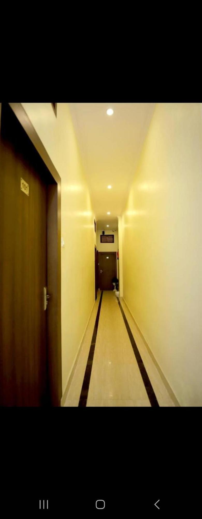 Hotel Blue Star バラナシ エクステリア 写真